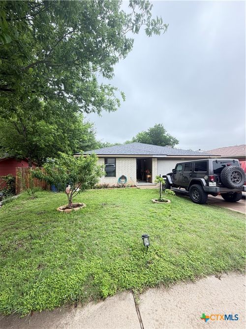 806 5th St, Copperas Cove, TX, 76522-1321 | Card Image