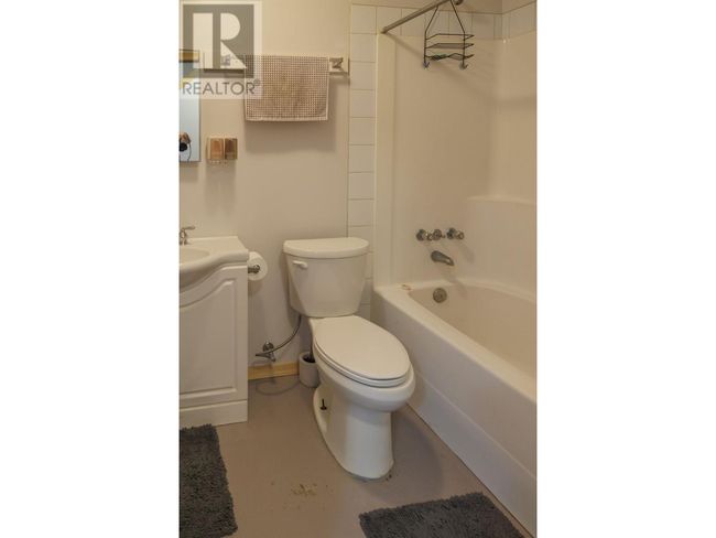 4040 Mountain View Rd, House other with 4 bedrooms, 3 bathrooms and null parking in Mcbride BC | Image 33