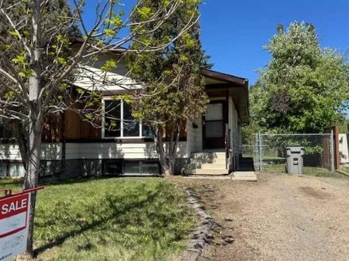 9316 70a Ave, Grande Prairie, AB, T8V6C9 | Card Image