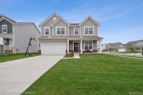 222 Quartz Way, White Lake, MI, 48386-1328 | Card Image