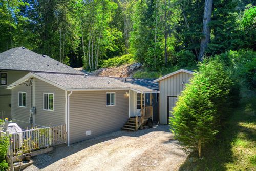 5200 Wesjac Rd, Madeira Park, BC, V0N2H1 | Card Image