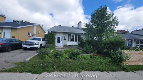 1747 Heron Road, Alta Vista and Area, ON, K1V6A2 | Card Image