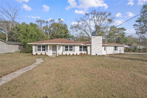 404 Myrtlewood Ave, Chickasaw, AL, 36611-1218 | Card Image