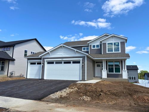 1077 Achilles Dr, Rosemount, MN, 55068-7506 | Card Image
