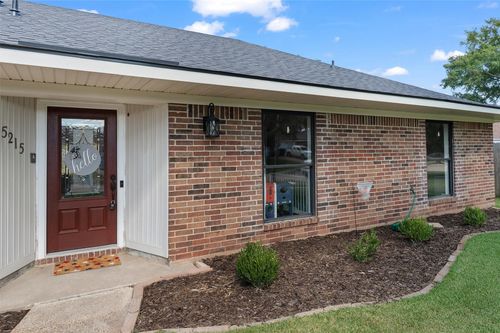 5215 Foxglove Dr, Bossier City, LA, 71112-4936 | Card Image