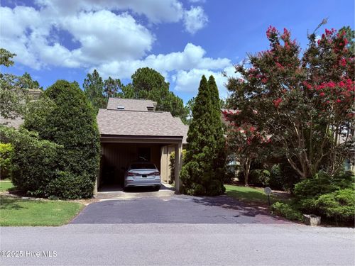 30 Lake Pinehurst Villas Rd, Pinehurst, NC, 28374-9298 | Card Image