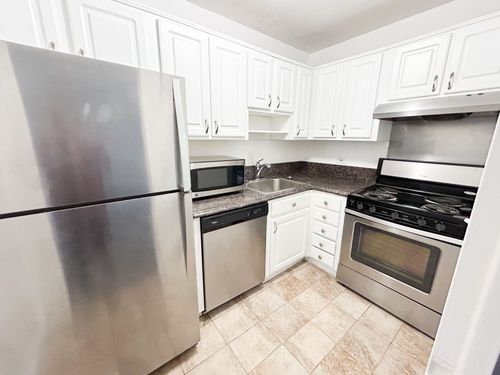 apt-706-3415 W End Ave, Nashville, TN, 37203-1061 | Card Image