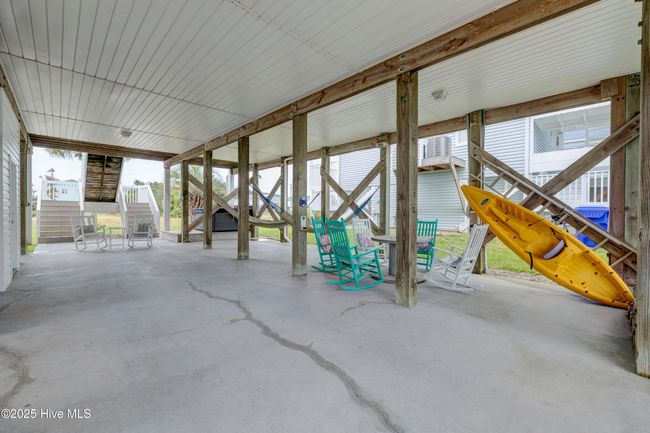 108 W Dolphin Dr, House other with 3 bedrooms, 2 bathrooms and null parking in Oak Island NC | Image 11