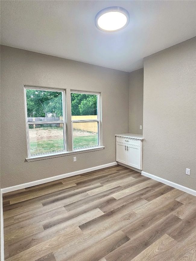 Open Floor Plan | Image 4