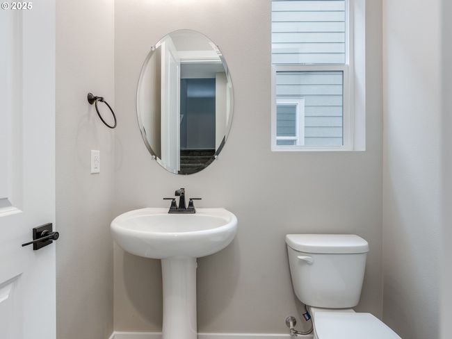 724 Nw 178 Th Way, House attached with 3 bedrooms, 3 bathrooms and 2 parking in Ridgefield WA | Image 13