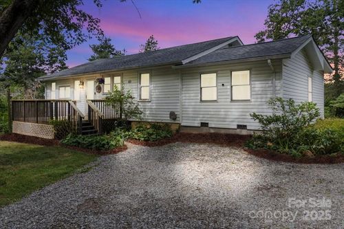 11 Fishers Mill Rd, Arden, NC, 28704-9441 | Card Image