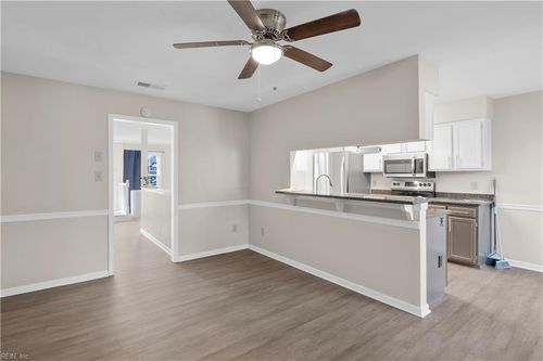 5437 Scholarship Dr, Virginia Beach, VA, 23462-7335 | Card Image