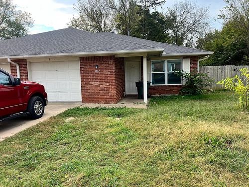 1307 E Fairlane Street, Fayetteville, AR, 72701 | Card Image