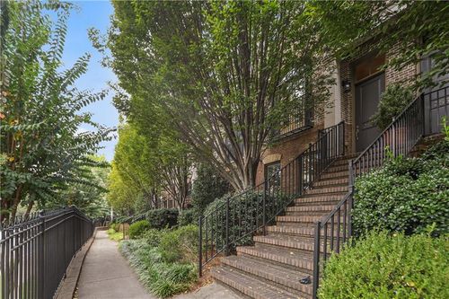 3552 Roswell Rd Nw, Atlanta, GA, 30305-1205 | Card Image
