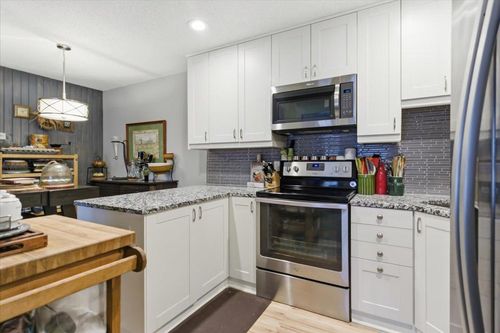 apt-523-5440 Three Points Blvd, Mound, MN, 55364-1144 | Card Image