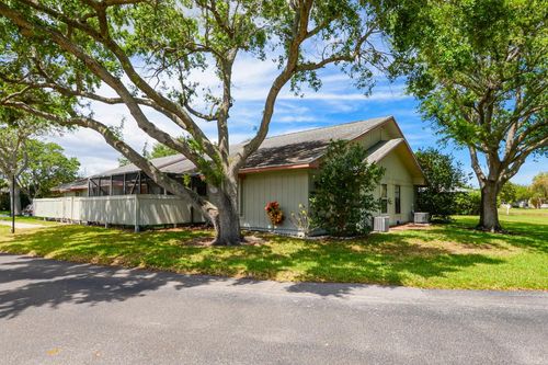 3914 Nw Cinnamon Tree Cir, Jensen Beach, FL, 34957-3641 | Card Image