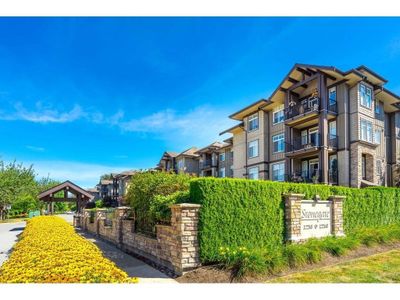 121 - 12258 224 St, Condo with 2 bedrooms, 2 bathrooms and 2 parking in Maple Ridge BC | Image 3