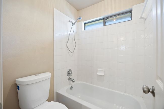 Jack n Jill bathroom | Image 25