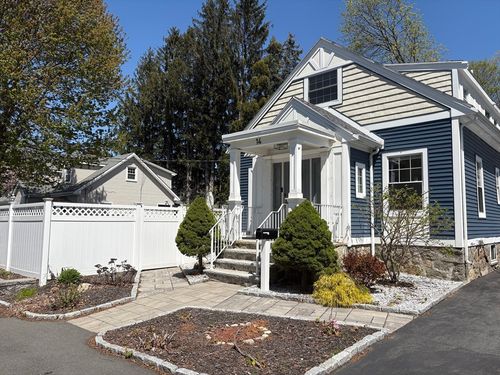 14 Fairview Rd, Lynnfield, MA, 01940-1508 | Card Image