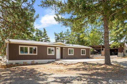 101 Twin Lakes Rd, Cle Elum, WA, 98922-9096 | Card Image