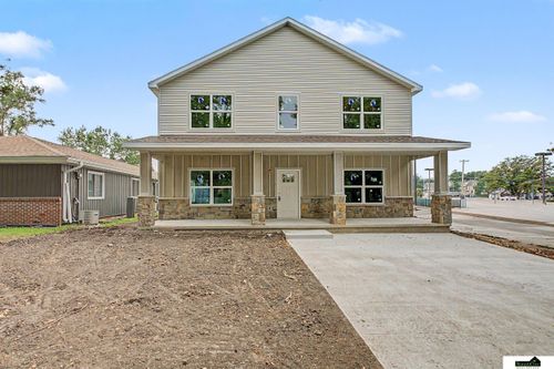 2927 P Street, Lincoln, NE, 68503 | Card Image