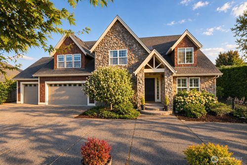 12411 Nw 48th Ct, Vancouver, WA, 98685-3317 | Card Image