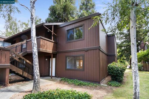 816 Camelback Pl, Pleasant Hill, CA, 94523-1236 | Card Image