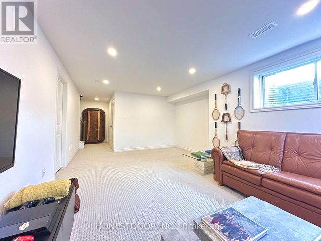 665 Cordelette Cir, Townhouse with 3 bedrooms, 3 bathrooms and 4 parking in Orleans ON | Image 24