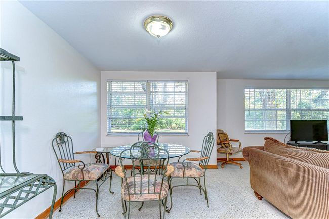 Dining Area | Image 14