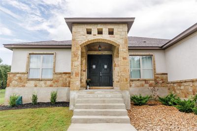 2127 Oakwood Hollow, House other with 4 bedrooms, 2 bathrooms and 6 parking in New Braunfels TX | Image 1