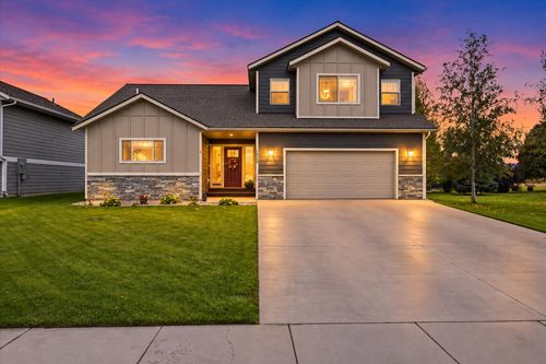1012 Clark Fork Dr, Kalispell, MT, 59901-4692 | Card Image