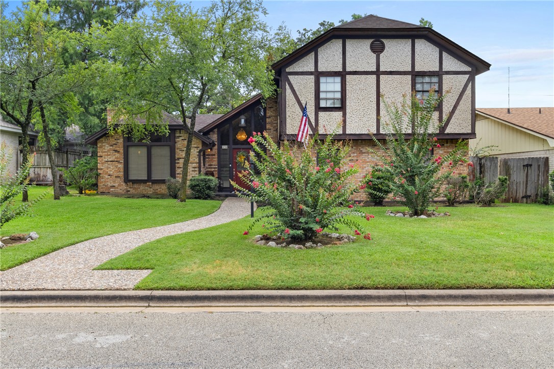 Camelot Dr, Bryan, TX 77802