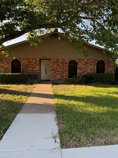3801 Guthrie Rd, Garland, TX, 75043-6245 | Card Image