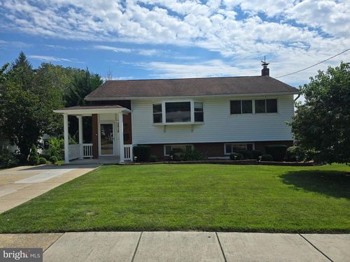 3818 Wendy Ln, SILVER SPRING, MD, 20906-5233 | Card Image