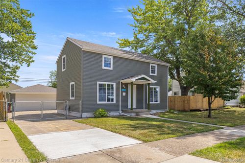 13367 Fordline St, Southgate, MI, 48195-2436 | Card Image