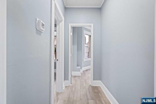 17 W Pierrepont Ave, Home with 2 bedrooms, 1 bathrooms and null parking in Rutherford NJ | Image 7