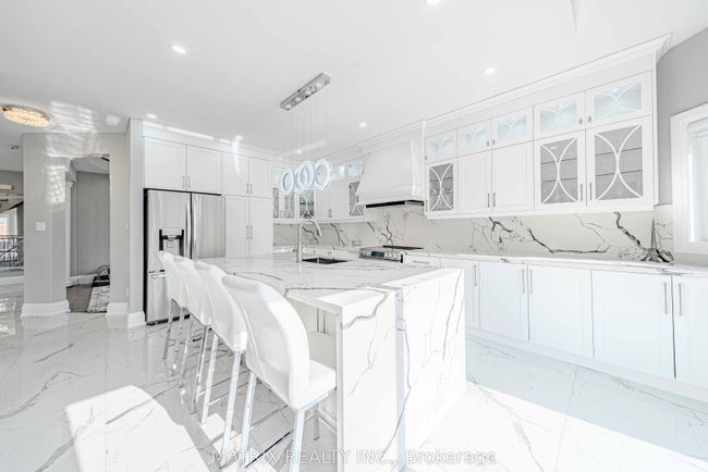 2396 Southcott Rd, House other with 4 bedrooms, 4 bathrooms and 6 parking in Pickering ON | Image 24