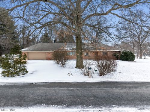 3101 N Jackson Blvd, Uniontown, OH, 44685-9781 | Card Image