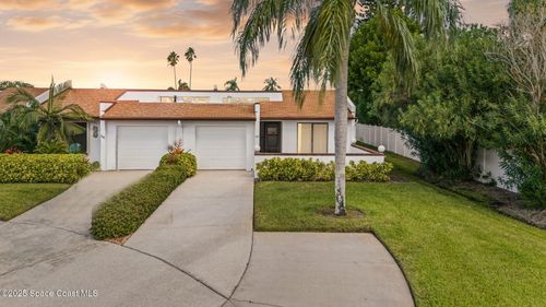 302 Markley Ct, Indian Harbour Beach, FL, 32937-4046 | Card Image