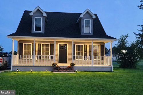 113 State St, SHARPTOWN, MD, 21861-1092 | Card Image