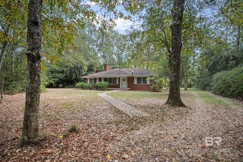 15880 L D Bell Rd, Bay Minette, AL, 36507-7571 | Card Image