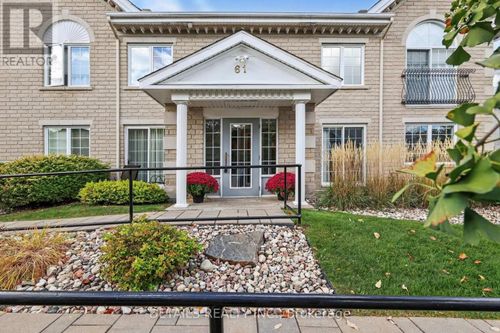 1d-61 Robson Court, Ottawa, ON, K2K2W1 | Card Image