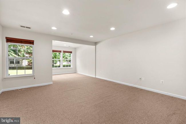 9956 Fragrant Lilies Way, Townhouse with 3 bedrooms, 3 bathrooms and null parking in LAUREL MD | Image 35