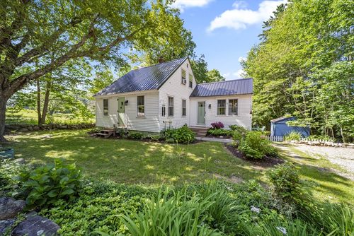 585 Governor Wentworth Hwy, Wolfeboro, NH, 03894-4618 | Card Image