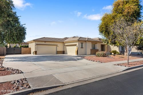 5634 N 82nd Avenue, Glendale, AZ, 85303 | Card Image