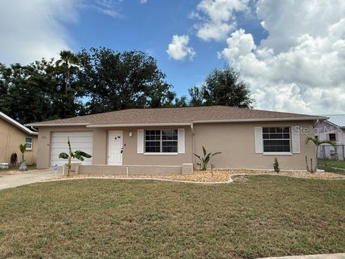 8615 Briar Patch Dr, PORT RICHEY, FL, 34668-1206 | Card Image
