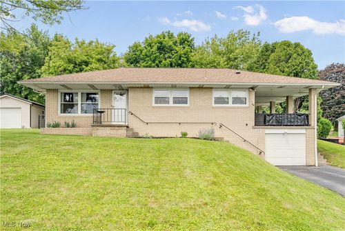 525 Hill Blvd, East Liverpool, OH, 43920-4225 | Card Image