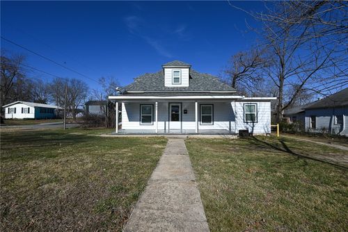 602 E Church Ave, Berryville, AR, 72616-4066 | Card Image