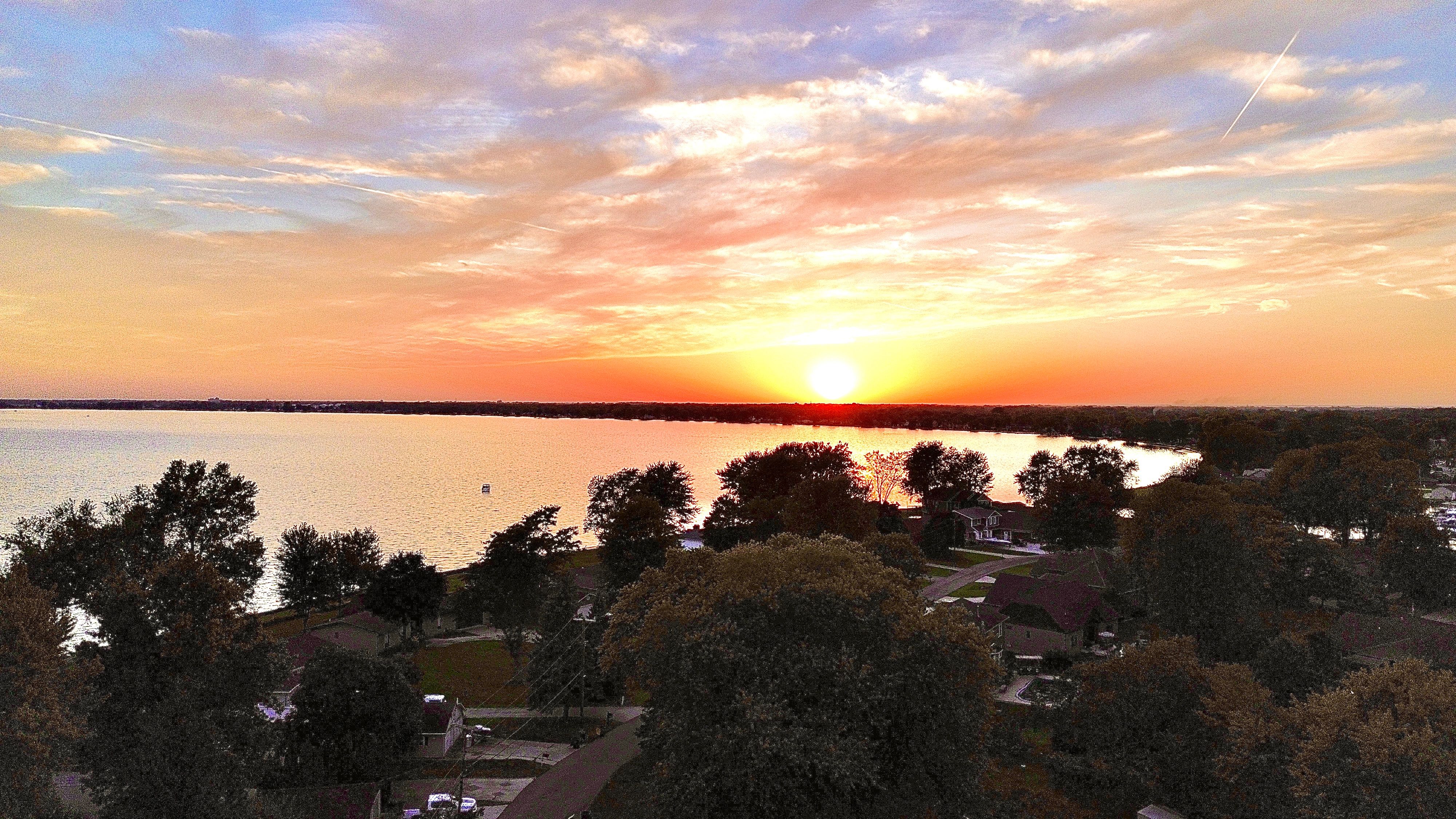 Point Lakeview Dr, Chesterfield, MI 48047