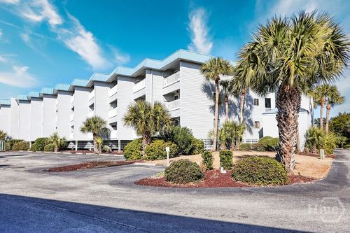 1217 Bay St, Tybee Island, GA, 31328-9789 | Card Image